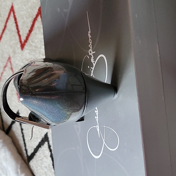 Jessica Simpson Heels - Picture 9 of 14